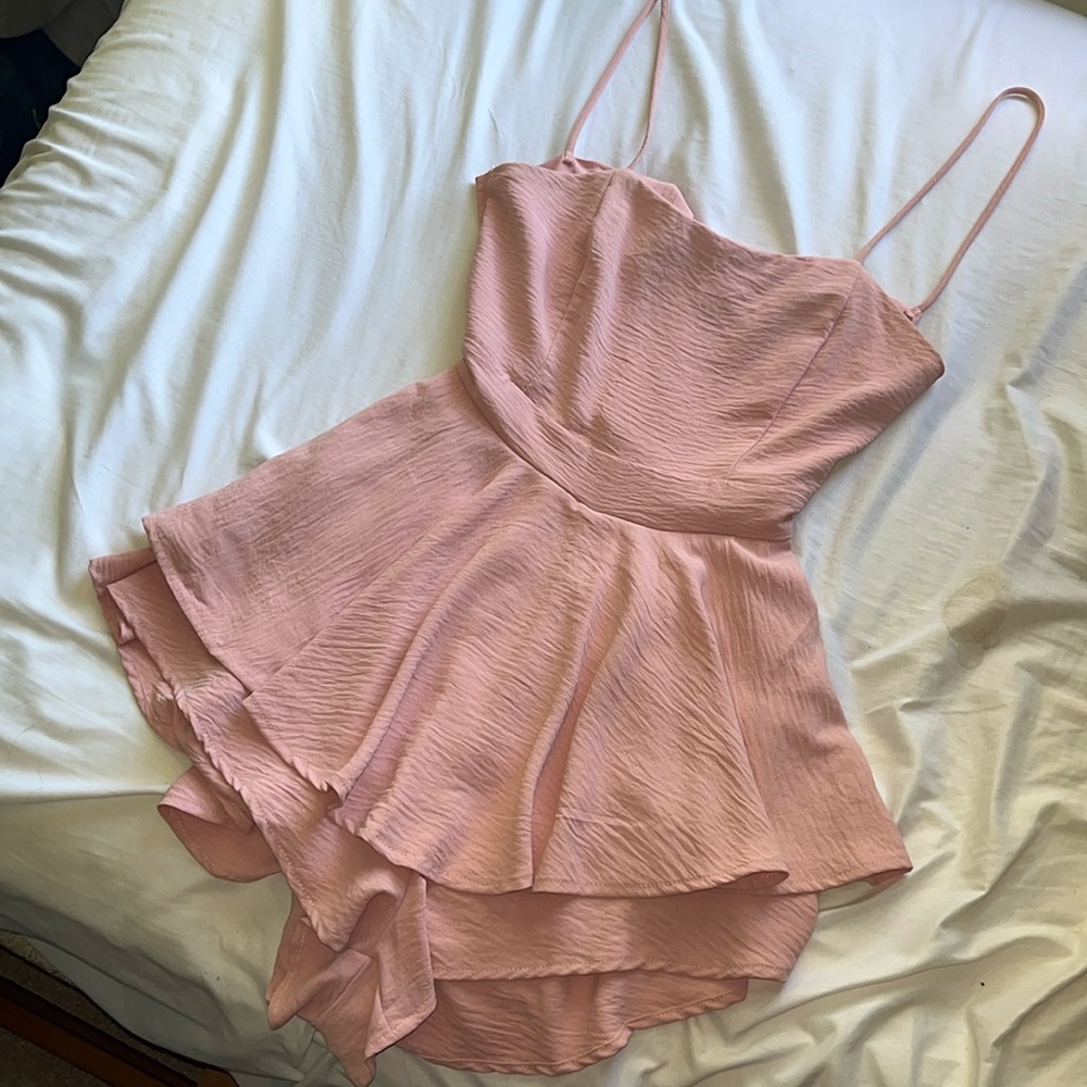Light pink flowy open-back romper!